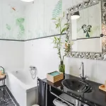 Διαμέρισμα 2 Bedroom Cozy In