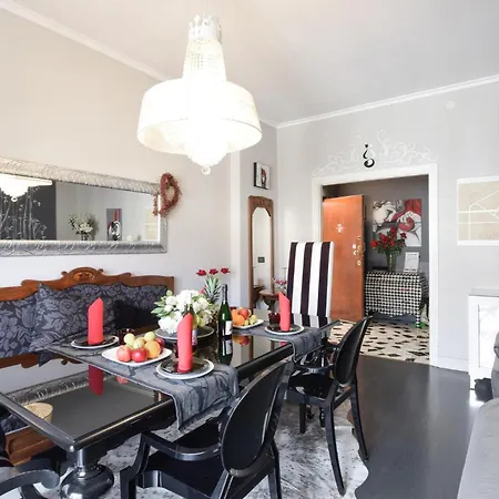 2 Bedroom Cozy In Γκορίτσια