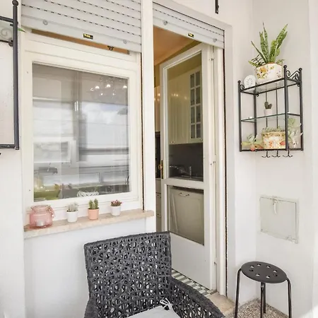 Daire 2 Bedroom Cozy In